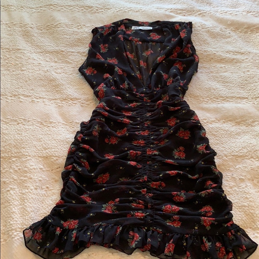 ROSE RUCHED MINI DRESS